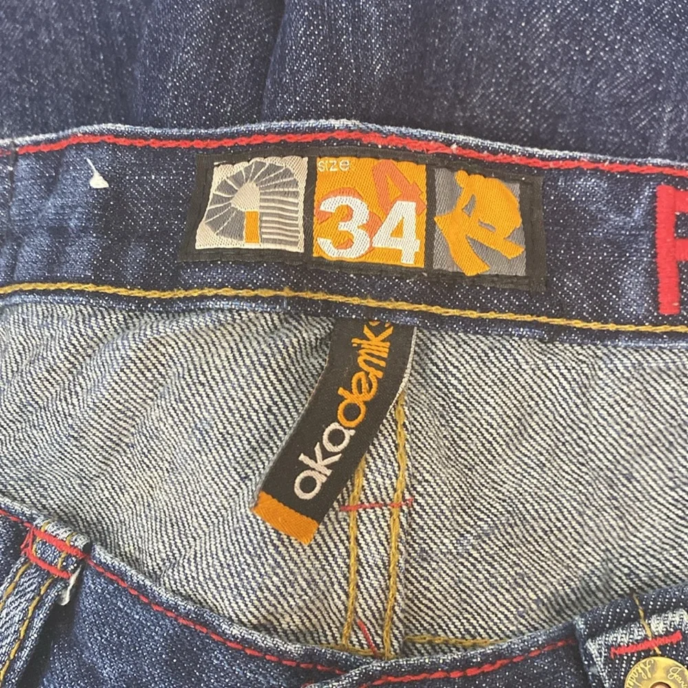 Baggy Akademiks Shorts • Native Warrior denim jorts 90s - 2000s jnco style - Picture 7 of 14